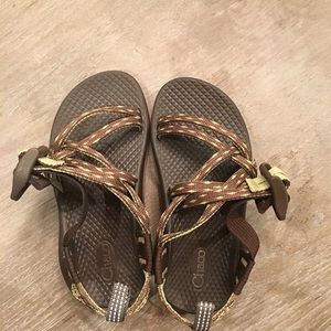 Kids chacos